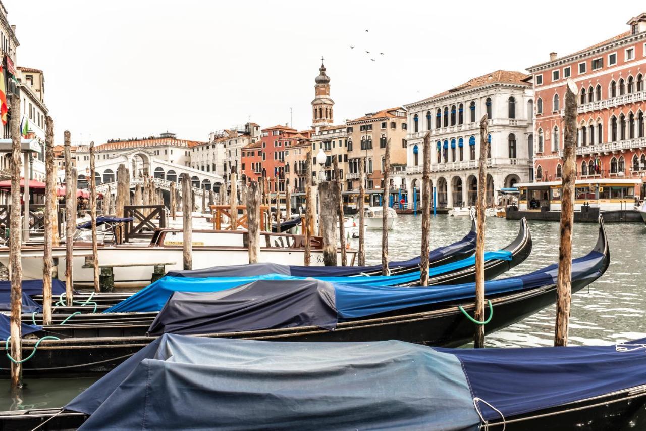 Charming Apartment On The Grand Canal R&R Venice Exterior photo